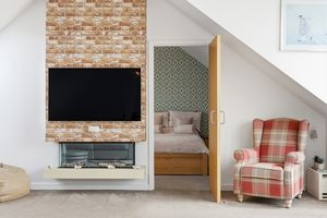 Harbour Square- click for photo gallery